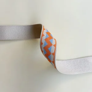 anyaman poliester-jacquard-satu-sisi